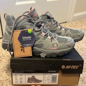 Hi-Tec - Apex lite waterproof hiking boots